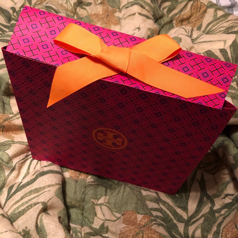 Tory Burch gift bag